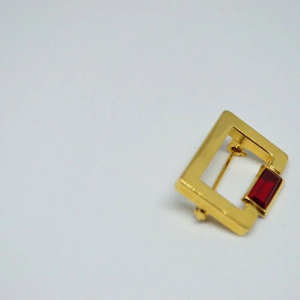 Red Glass Rhinestone Gold Tone Rectangle Openwork